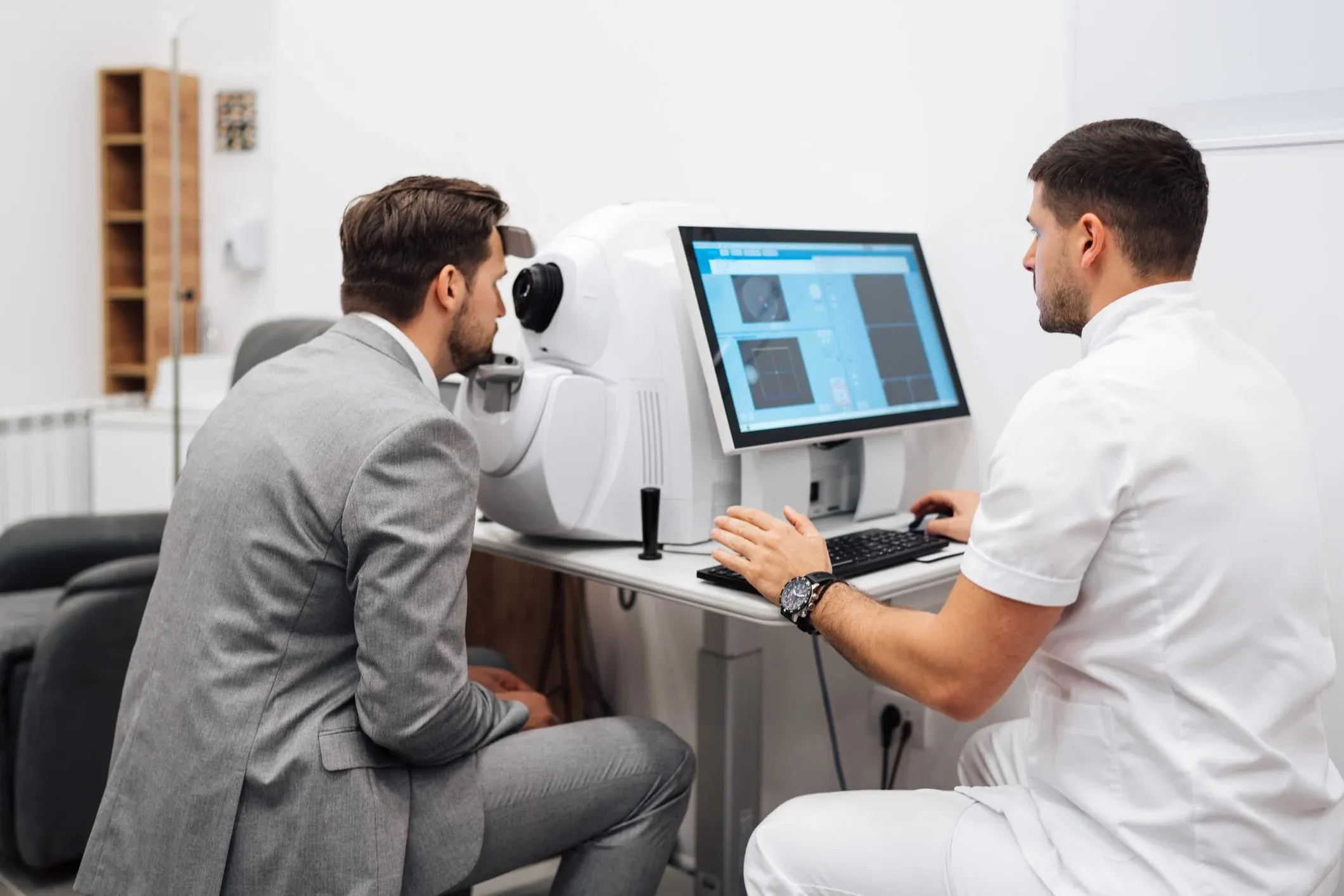 10 Modernizing Medicine (Eyes) Alternatives for Optometry in 2026