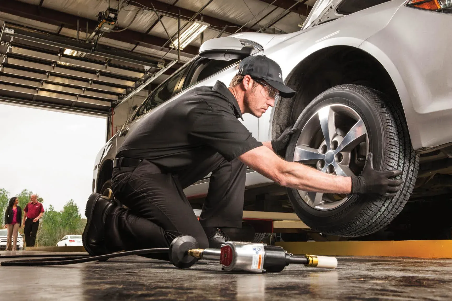 9 Best AutoLeap Alternatives for Tire Shops in 2026