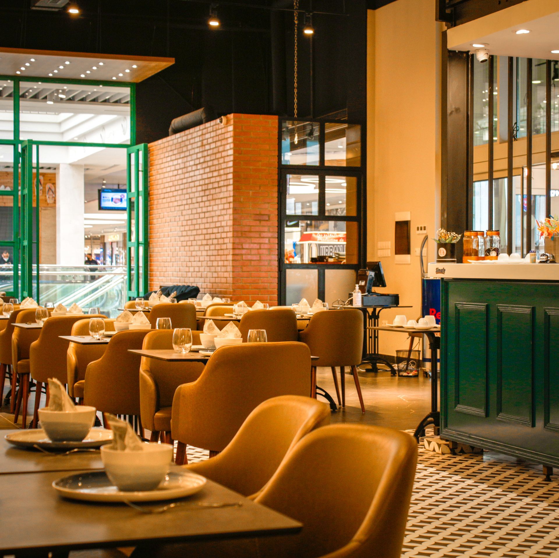 Austin Eats: Offline-First Ordering and Instant Engagement for 75,000+ Texas Diners