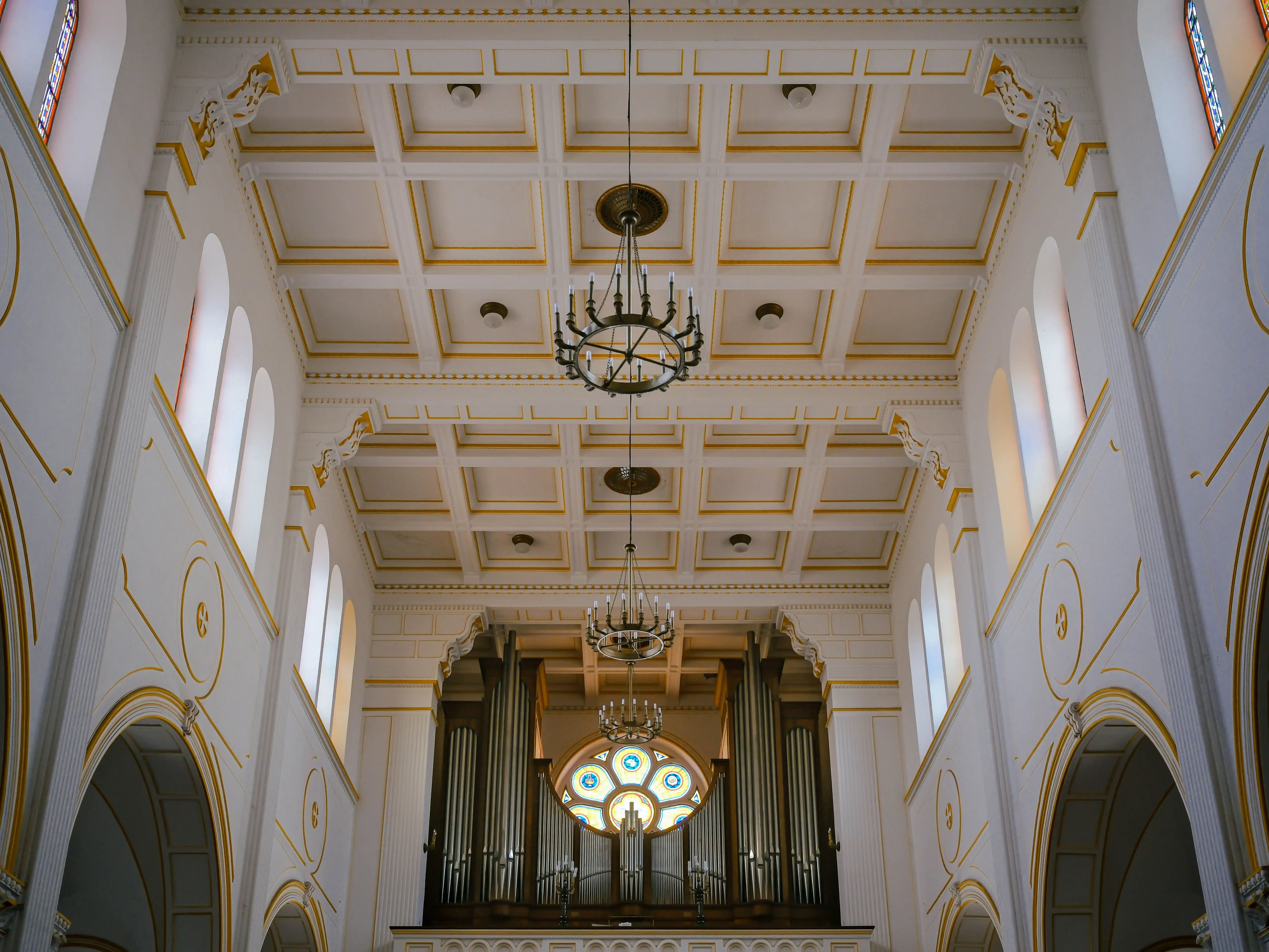 9 Best Realm (ACS Technologies) Alternatives for Churches in 2026