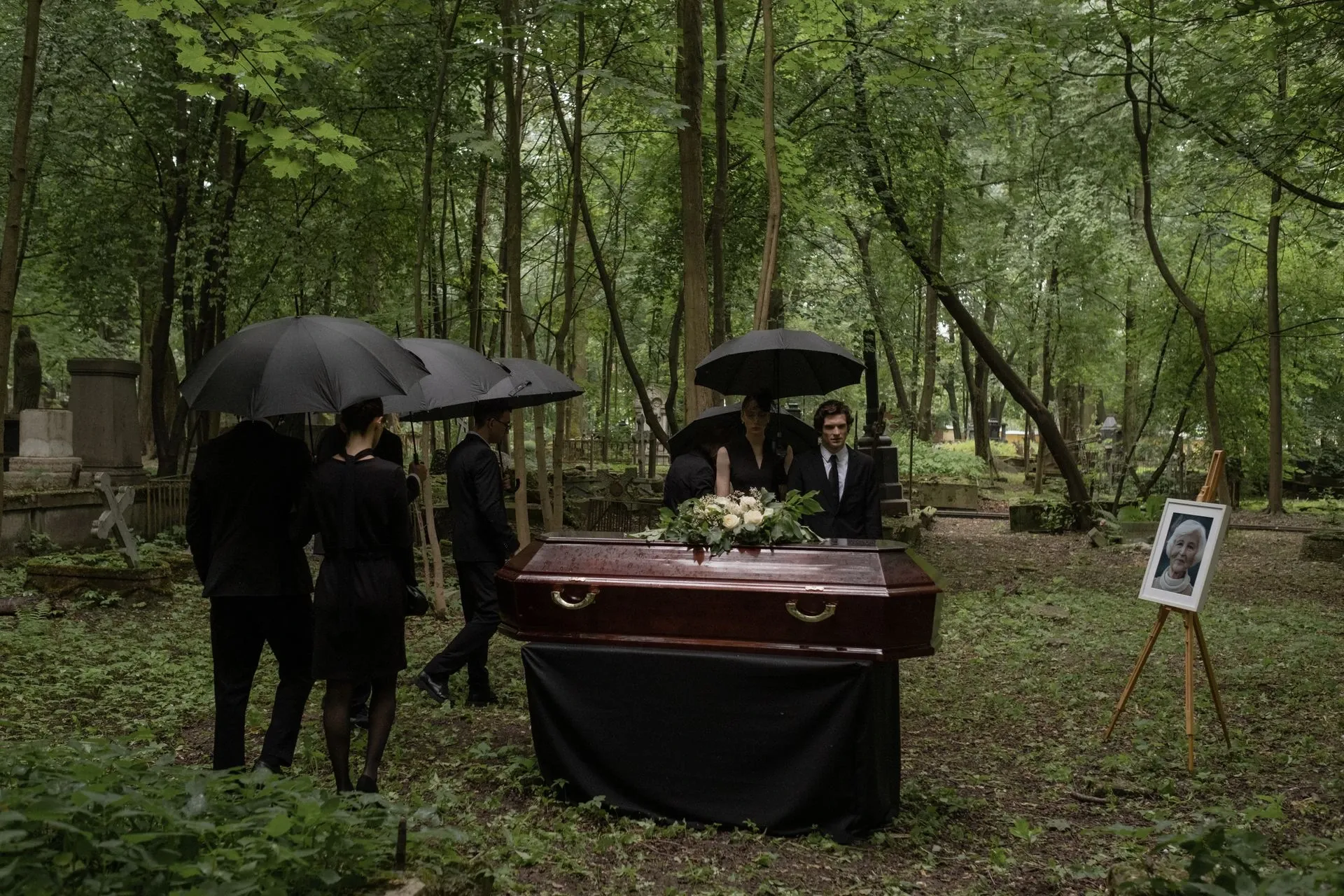 10 FDMS Alternatives for Funeral Homes Who Want to Own Their Software